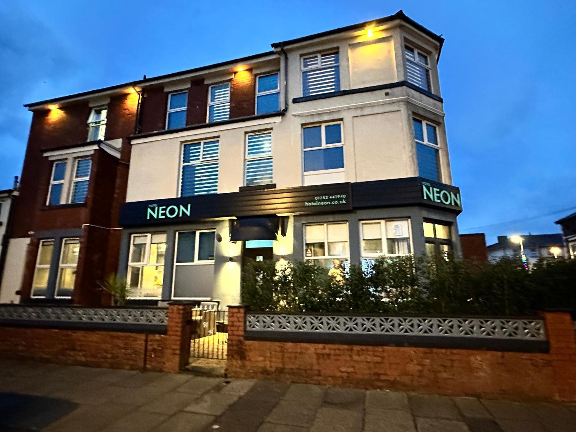 Hotel Neon Blackpool Exterior photo